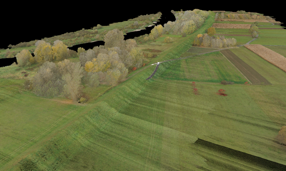 Laser scanning of Vistula River embankments